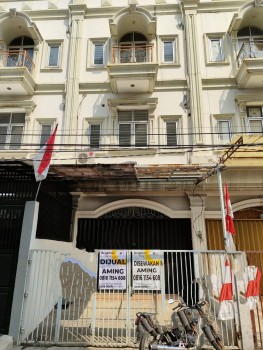 Disewa Ruko Taman Sari Jakarta Barat #1