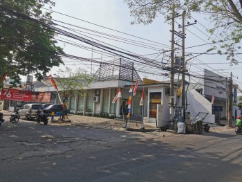 Disewakan Bangunan Komersil Di Raya Mulyosari, Surabaya  Cocok Untuk Bank, Restoran, Dan Kafe #1