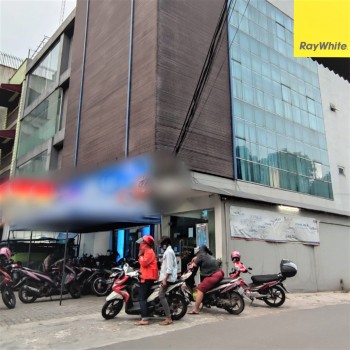 Ruko Hoek Jalan Sultan Iskandar Muda Kebayoran Lama Jakarta Selatan #1