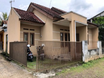 Rumah Siap Huni Di Cugenang Dekat Ke Jalan Raya Cipanas - Cianjur #1