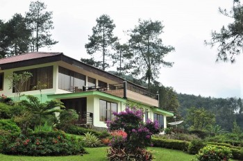 Dijual Villa Siap Huni View Bagus Tugu Utara Cisarua Bogor #1