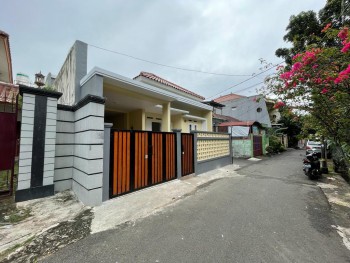 Dijual Rumah Bangunan Baru 2lantai Di Pejaten Timur Jakarta Selatan #1