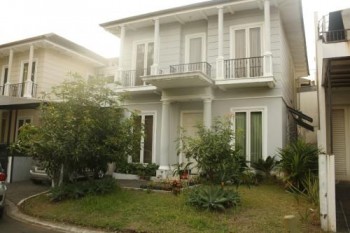 Rumah Di Tangerang Serpong Les Belles Maison 3 7 Km Dari Living World Mall Alam Sutera Onlist Id