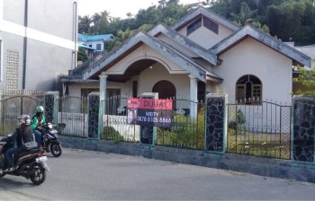 Dijual Cepat Rumah Tinggal Di Jl. Lorong Simponi, Tuminting - Manado City, Sulawesi Utara #1