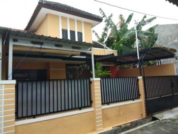 Rumah Siap Huni  Lokasi: Sumber Banjarsari Solo #1