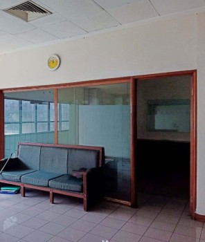 Disewakan Gedung 4 Lantai Ex Bank Area Panglima Polim Kebayoran Baru Jakarta Selatan #1