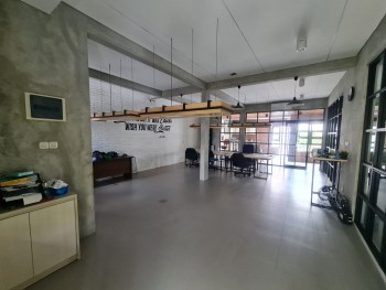 Kantor Daerah Diponegoro, Surabaya #1