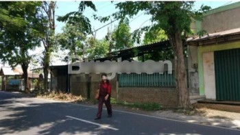 Rumah Eks Usaha Cathering Di Kersikan Pasuruan, Bangil, Pasuruan #1