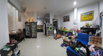 Dijual Rumah Bagus 3lantai Di Cawang Jakarta Timur #1