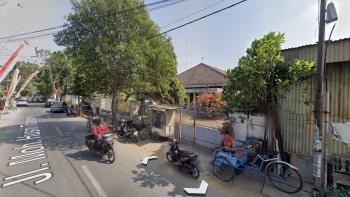 Rumah Dan Gudang Moh. Husni Thamrin Pusat Kota Kediri Strategis #1