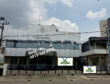 Bangunan Cocok Untuk Showroom/perkantoran Lokasi Strategis. Jemursari, Surabaya #1