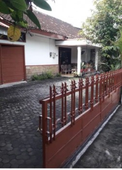 Rumah 6 Kamar Di Barat Apmd, Jl Timoho, Yogyakarta #1