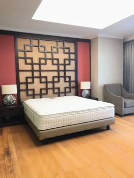 Apartemen Disewakan Kempinski 3br 225m2 Furnished Best Price At Jakarta Pusat #1