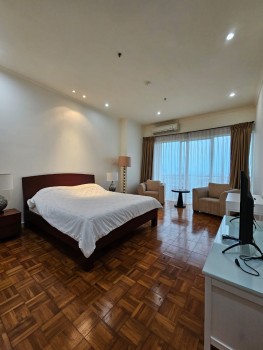 Apartemen Disewa Senayan Residence 3br Uk165m2 Furnished At Jakarta Selatan #1
