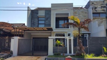 Rumah Mewah Modern Minimalis Araya Malang (code : Yln) #1