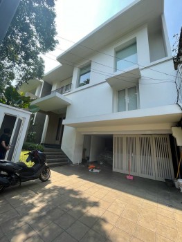 Disewakan Rumah Cantik Mewah Di Erlangga Kebayoran Baru Jakarta Selatan #1