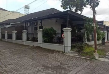 Rumah Induk Plus Rumah Kost Sleman Yogyakarta #1