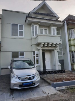 Rumah Bagus Cantik 2 Lantai Di Karawaci Cluster Taman Bukit Chedi #1