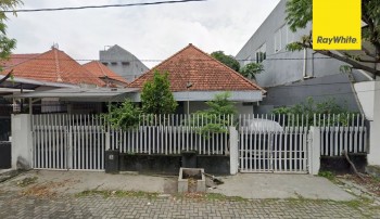 Dijual Rumah Di Jalan Cipunegara Surabaya Pusat #1