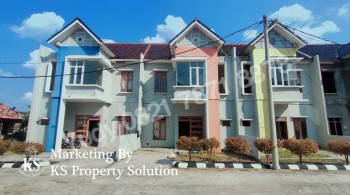 Dijual Rumah Townhouse Ready Komplek Grand Ville Tepi Jalan Utama Pipa Reja Palembang #1