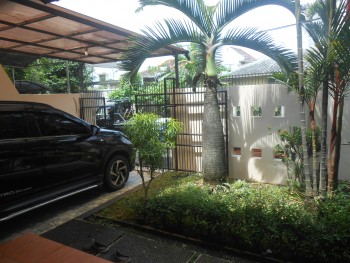 Rumah 2 Lantai Dalam Komplek Full Furnished Di Tanjung Barat #1