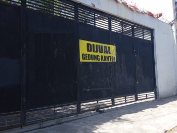 Ruko/gedung Dijual Kedung Cowek Surabaya #1
