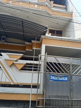 Rumah Disewa Kutisari Indah Barat Surabaya #1