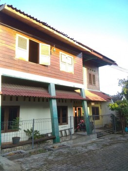Jual Cepat Rumah Unik 2 Lantai Di Jangli Permai, Semarang, Jawa Tengah #1