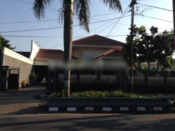 Rumah Jalan Raya Tentara Pelajar Salatiga Dekat Alun-alun Pancasila #1