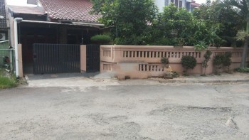 Rumah 1,5 Lantai Siap Huni Di Cirendeu Dekat Sekolah Labschool, Cireundeu, Tangerang #1