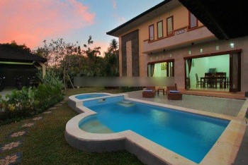 Villa/homestay Mewah Di Palagan , Yogyakarta #1