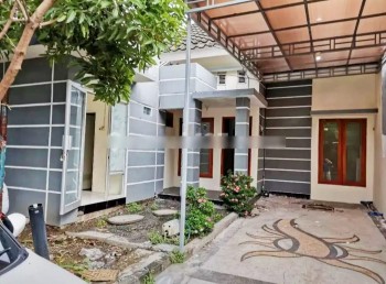 (amt), Rumah Puri Safira Surabaya Hadap Barat Ada Kantor, Menganti, Gresik #1