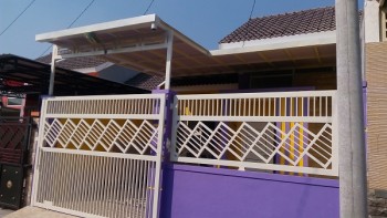 Dikontrakkan Rumah Di Perumahan Pondok Nirwana Anggaswangi Sidoarjo #1