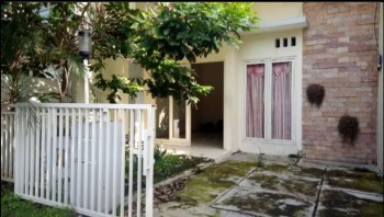 Sewa Rumah Kosongan Di Taman Wisata Regency Bangkingan Surabaya #1