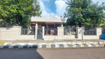 Dijual Rumah Hoek Di Perumahan Tanjung Barat Indah Jagakarsa Jakarta Selatan #1