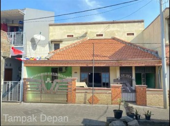 Disewakan Rumah Di Kebonsari Dekat Masjid Agung Surabaya #1