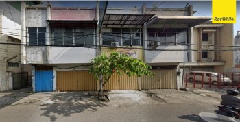Ruko Disewakan 2,5 Lantai Di Jalan Kalianyar, Kapasari Surabaya #1