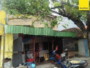 Dijual Rumah Lama Lokasi Di Jl. Kapas Krampung, Tambaksari Surabaya #1