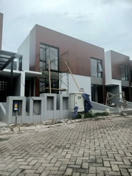 Dijual Rumah Modern Tunjungsekar Soekarno Hatta 2 Lantai Rp 600 Jutaan Ready Stok #1