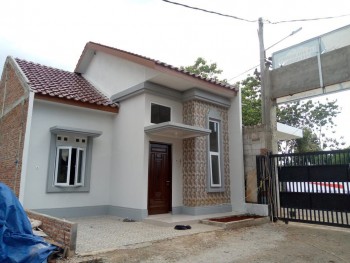Rumah Baru Harga 400 Jtan Dan Selangkah Ke Pusat Pemda Kab Bogor #1
