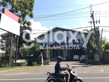 Gudang Dijual Di Jalan Ida Bagus Mantra Bali #1