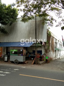 Ruang Usaha Dijual Di Jalan Wirabumi, Wlingi, Blitar Gmk00470 #1