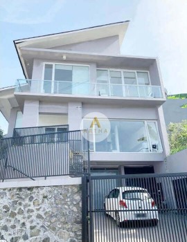 Rumah Full Furnish Siap Pakai Dalam Komplek Setiabudi Regency Bandung #1
