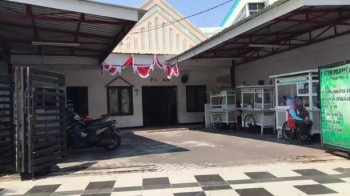Rumah Murah Tengah Kota Di Jalan Pacar Surabaya Pusat #1