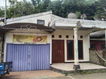 Rumah Strategis Di Pinggir Jalan Dengan Tambahan Mezzanine - Harga Terjangkau Hanya 200 Juta-an #1