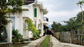 Rumah Villa Dijual Dekat Alun-alun Ciwidey Bandung, Restoran Sindang Reret Ciwidey, Wisata Kawah Putih, Pasar Ciwidey #1