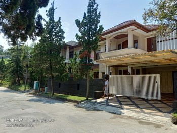 Rumah Mewah Dan Megah Setraduta Purnama #1