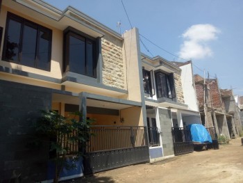 Dijual Rumah Modern Joyoagung Ready Stok Malang 2 Lantai Rp 600 Jutaan #1