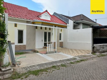 Dijual Rumah Di Bukit Palma Surabaya Barat #1
