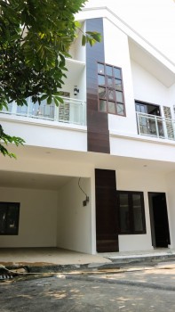 Rumah Baru 2 Lt Type Skandinavian Harga Murah Di Jakarta Selatan Dekat Aeon + Perkantoran #1